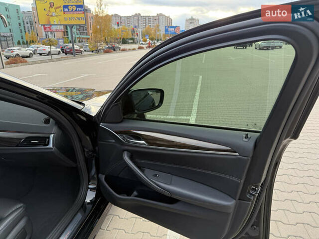 БМВ 5 Серия 2018 в Киеве на Automoto.ua Черный БМВ 5 Серия, объемом двигателя 2 л и пробегом 114 тыс. км за 28500 $, фото 23 на Automoto.ua