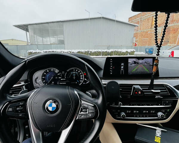 Черный БМВ 5 Серия, объемом двигателя 2 л и пробегом 120 тыс. км за 29999 $, фото 13 на Automoto.ua