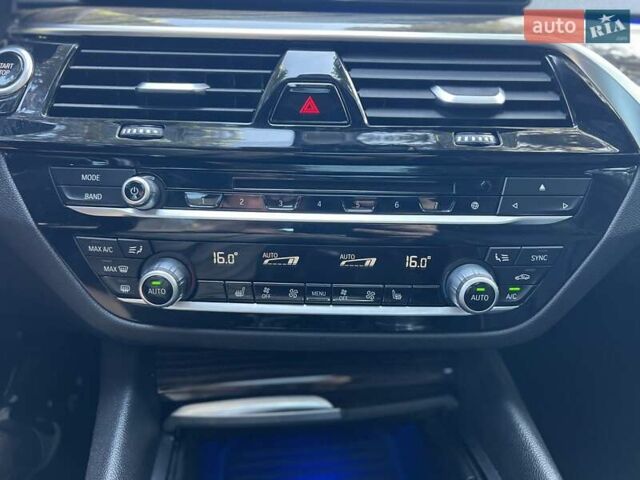 Черный БМВ 5 Серия, объемом двигателя 2 л и пробегом 76 тыс. км за 25250 $, фото 25 на Automoto.ua