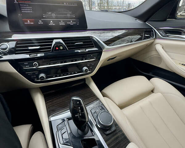 Черный БМВ 5 Серия, объемом двигателя 2 л и пробегом 139 тыс. км за 31000 $, фото 17 на Automoto.ua