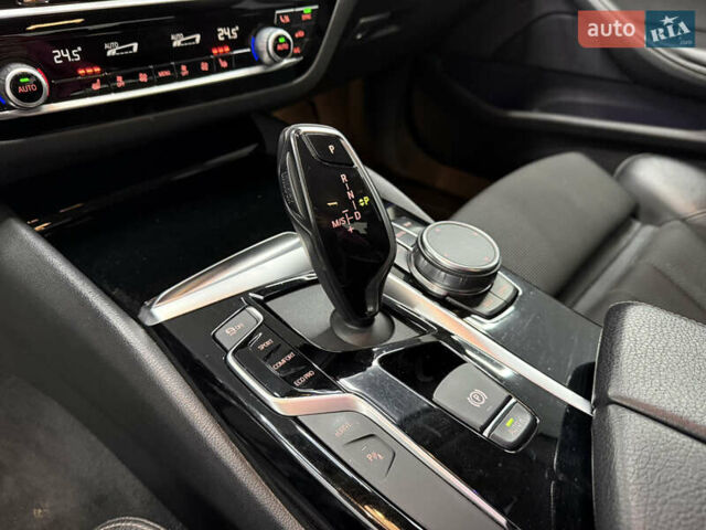 Черный БМВ 5 Серия, объемом двигателя 2 л и пробегом 160 тыс. км за 26500 $, фото 16 на Automoto.ua