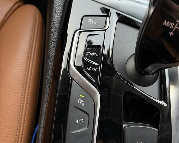 Чорний БМВ 5 Серія, об'ємом двигуна 2 л та пробігом 290 тис. км за 25500 $, фото 34 на Automoto.ua