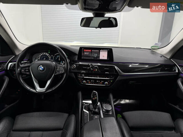 Черный БМВ 5 Серия, объемом двигателя 2 л и пробегом 160 тыс. км за 26500 $, фото 9 на Automoto.ua