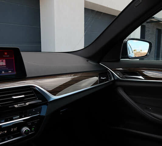 Черный БМВ 5 Серия, объемом двигателя 2 л и пробегом 180 тыс. км за 26000 $, фото 6 на Automoto.ua