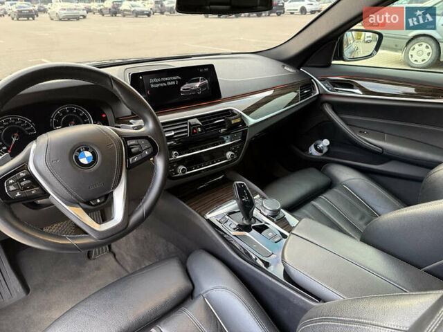 БМВ 5 Серия 2018 в Киеве на Automoto.ua Черный БМВ 5 Серия, объемом двигателя 2 л и пробегом 114 тыс. км за 28500 $, фото 31 на Automoto.ua