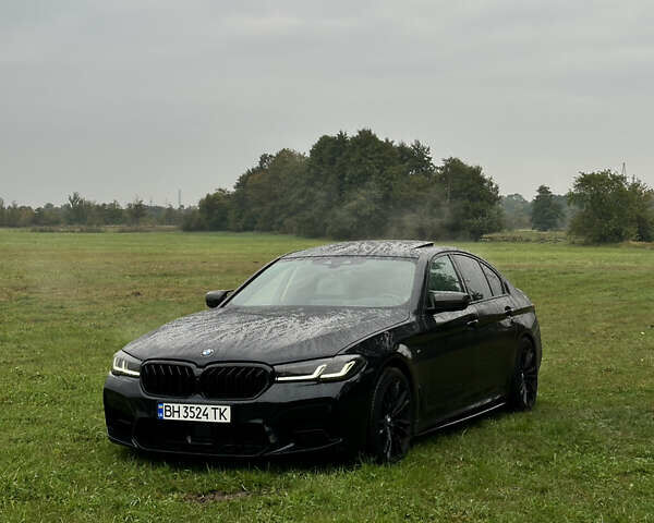 Черный БМВ 5 Серия, объемом двигателя 3 л и пробегом 99 тыс. км за 55000 $, фото 36 на Automoto.ua