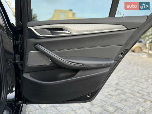 Чорний БМВ 5 Серія, об'ємом двигуна 3 л та пробігом 91 тис. км за 38500 $, фото 85 на Automoto.ua