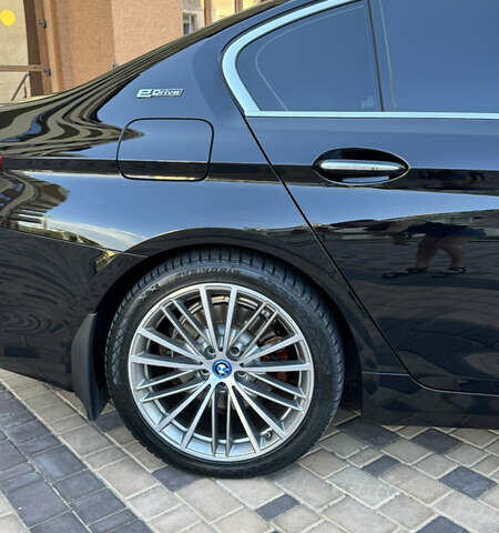 Черный БМВ 5 Серия, объемом двигателя 2 л и пробегом 133 тыс. км за 30500 $, фото 19 на Automoto.ua