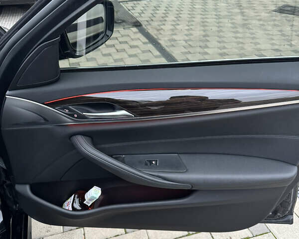 Черный БМВ 5 Серия, объемом двигателя 2 л и пробегом 118 тыс. км за 26890 $, фото 22 на Automoto.ua