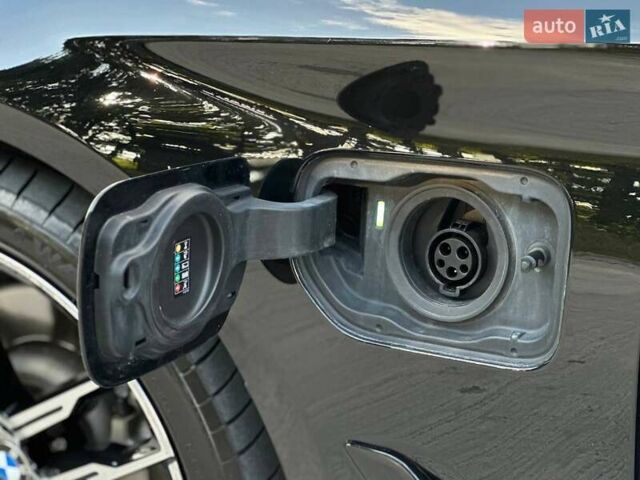 Черный БМВ 5 Серия, объемом двигателя 2 л и пробегом 177 тыс. км за 27390 $, фото 12 на Automoto.ua