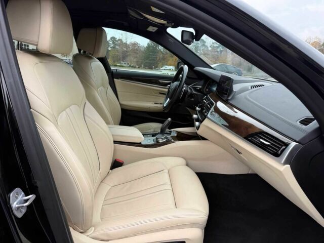 Черный БМВ 5 Серия, объемом двигателя 3 л и пробегом 38 тыс. км за 10400 $, фото 8 на Automoto.ua