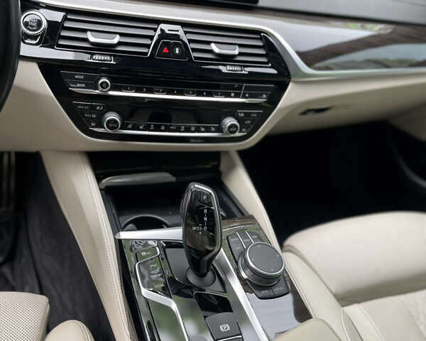 Черный БМВ 5 Серия, объемом двигателя 4.39 л и пробегом 129 тыс. км за 33500 $, фото 18 на Automoto.ua