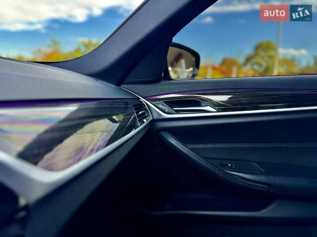 БМВ 5 Серия 2018 в Днепре (Днепропетровске) на Automoto.ua Черный БМВ 5 Серия, объемом двигателя 2 л и пробегом 157 тыс. км за 28999 $, фото 7 на Automoto.ua