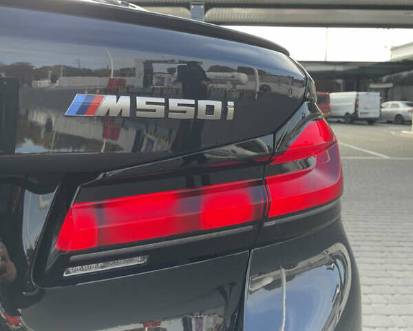 БМВ 5 Серия 2018 в Днепре (Днепропетровске) на Automoto.ua Черный БМВ 5 Серия, объемом двигателя 4.39 л и пробегом 129 тыс. км за 35599 $, фото 11 на Automoto.ua