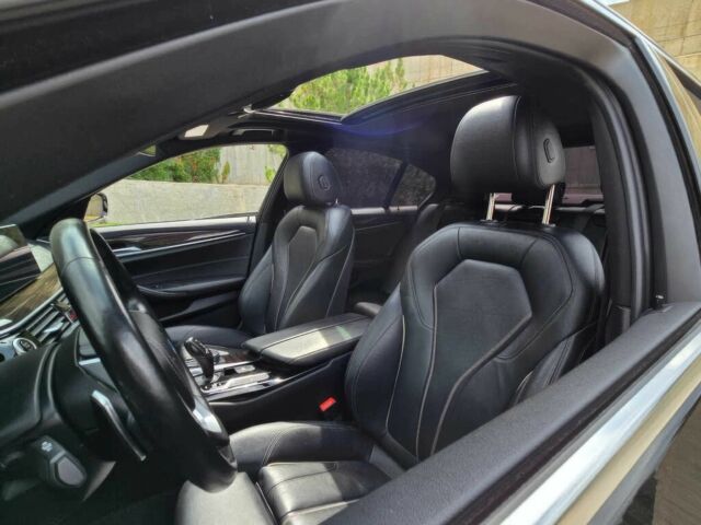 Черный БМВ 5 Серия, объемом двигателя 3 л и пробегом 34 тыс. км за 24900 $, фото 11 на Automoto.ua