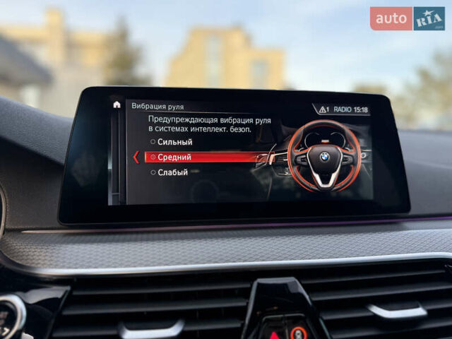 Чорний БМВ 5 Серія, об'ємом двигуна 3 л та пробігом 91 тис. км за 38500 $, фото 58 на Automoto.ua