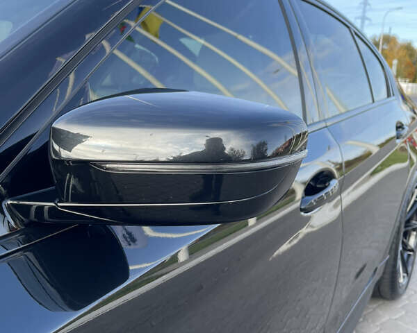 БМВ 5 Серия 2018 в Днепре (Днепропетровске) на Automoto.ua Черный БМВ 5 Серия, объемом двигателя 4.39 л и пробегом 129 тыс. км за 35599 $, фото 25 на Automoto.ua