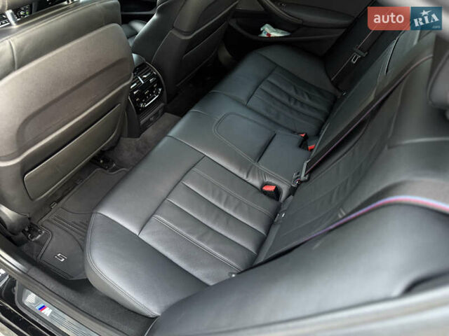 Чорний БМВ 5 Серія, об'ємом двигуна 3 л та пробігом 91 тис. км за 38500 $, фото 76 на Automoto.ua
