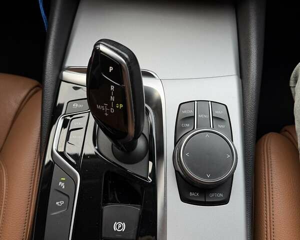 Чорний БМВ 5 Серія, об'ємом двигуна 2 л та пробігом 290 тис. км за 25500 $, фото 33 на Automoto.ua