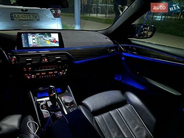 Черный БМВ 5 Серия, объемом двигателя 3 л и пробегом 103 тыс. км за 35000 $, фото 6 на Automoto.ua