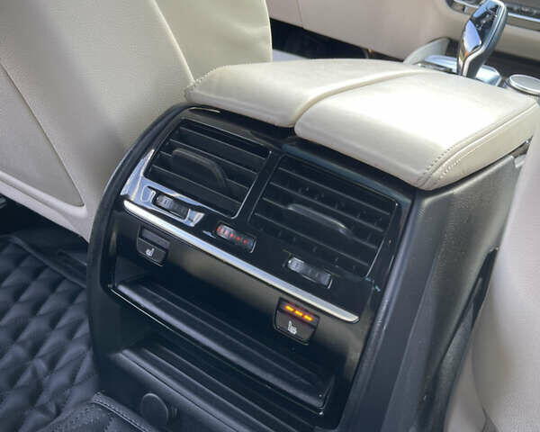 БМВ 5 Серия 2018 в Днепре (Днепропетровске) на Automoto.ua Черный БМВ 5 Серия, объемом двигателя 4.39 л и пробегом 129 тыс. км за 35599 $, фото 32 на Automoto.ua