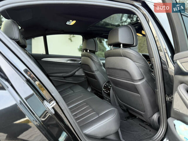 Чорний БМВ 5 Серія, об'ємом двигуна 3 л та пробігом 91 тис. км за 38500 $, фото 87 на Automoto.ua