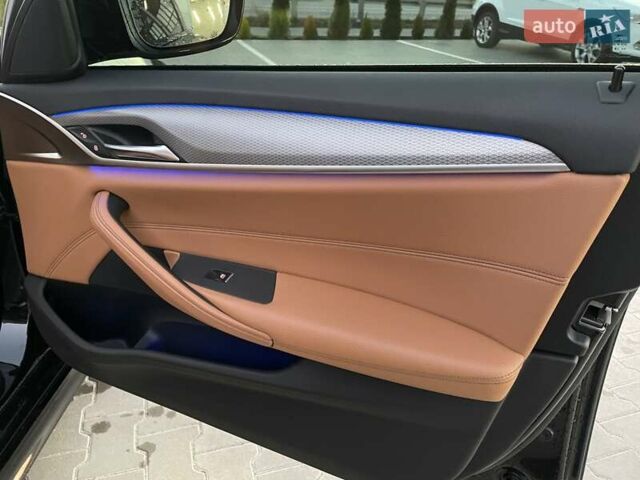 Черный БМВ 5 Серия, объемом двигателя 2.99 л и пробегом 153 тыс. км за 38450 $, фото 46 на Automoto.ua