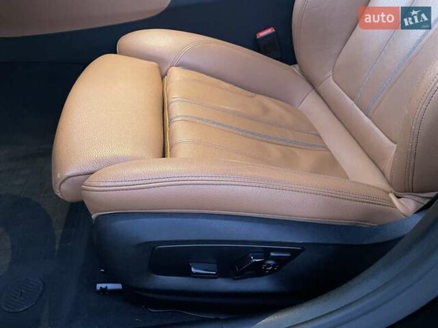 Чорний БМВ 5 Серія, об'ємом двигуна 2.99 л та пробігом 153 тис. км за 38700 $, фото 35 на Automoto.ua