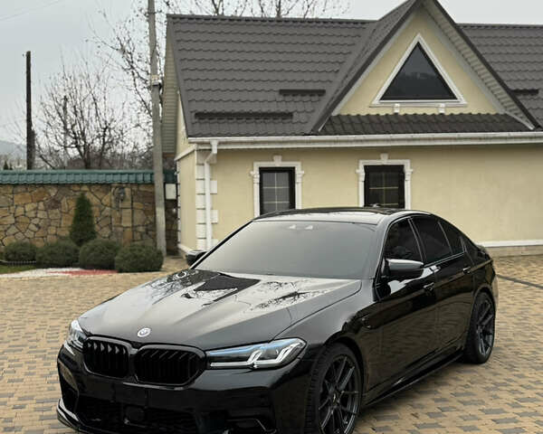 Чорний БМВ 5 Серія, об'ємом двигуна 3 л та пробігом 72 тис. км за 38500 $, фото 4 на Automoto.ua