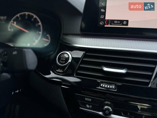 Чорний БМВ 5 Серія, об'ємом двигуна 3 л та пробігом 91 тис. км за 38500 $, фото 45 на Automoto.ua