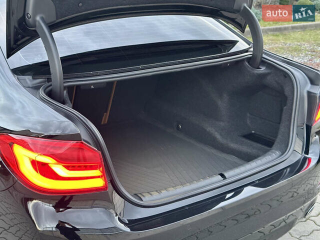 Черный БМВ 5 Серия, объемом двигателя 2 л и пробегом 290 тыс. км за 26499 $, фото 115 на Automoto.ua
