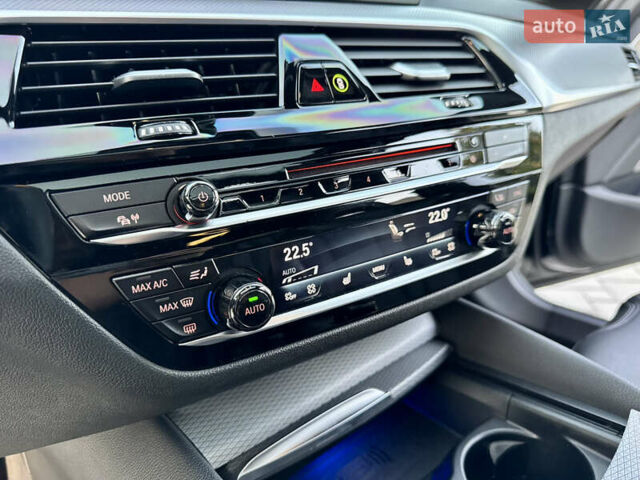 Черный БМВ 5 Серия, объемом двигателя 4.39 л и пробегом 87 тыс. км за 52000 $, фото 29 на Automoto.ua