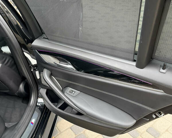 Черный БМВ 5 Серия, объемом двигателя 3 л и пробегом 111 тыс. км за 40500 $, фото 26 на Automoto.ua