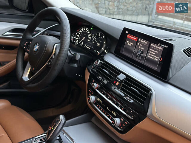 Черный БМВ 5 Серия, объемом двигателя 2 л и пробегом 290 тыс. км за 26499 $, фото 107 на Automoto.ua