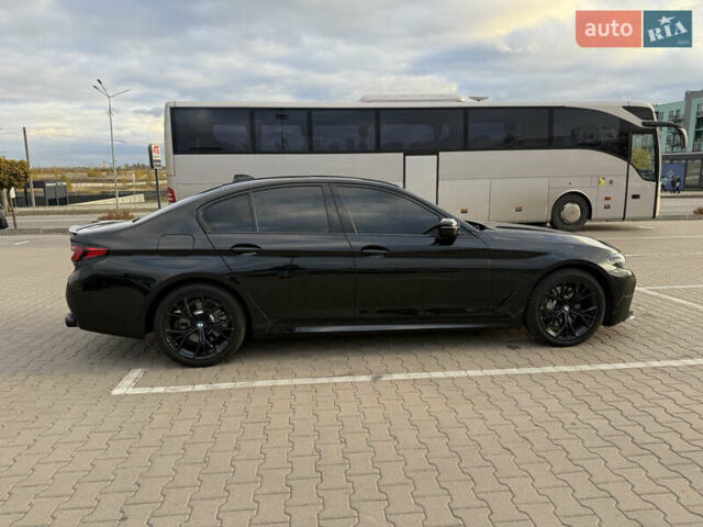 БМВ 5 Серия 2018 в Киеве на Automoto.ua Черный БМВ 5 Серия, объемом двигателя 2 л и пробегом 114 тыс. км за 28500 $, фото 15 на Automoto.ua
