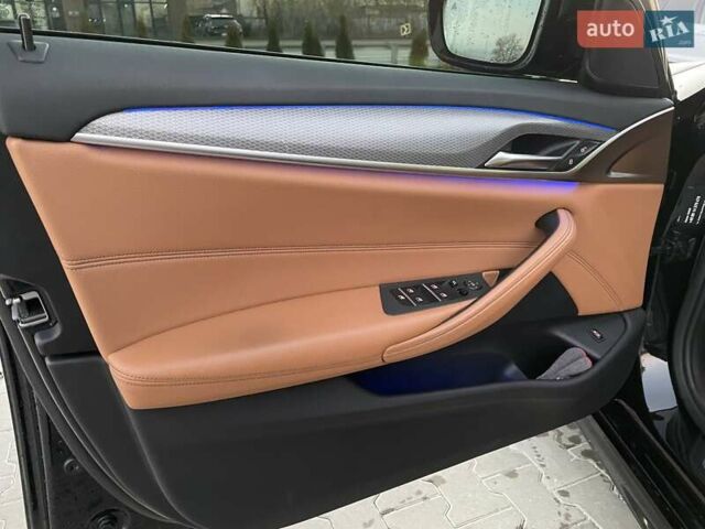 Чорний БМВ 5 Серія, об'ємом двигуна 2.99 л та пробігом 153 тис. км за 38700 $, фото 30 на Automoto.ua