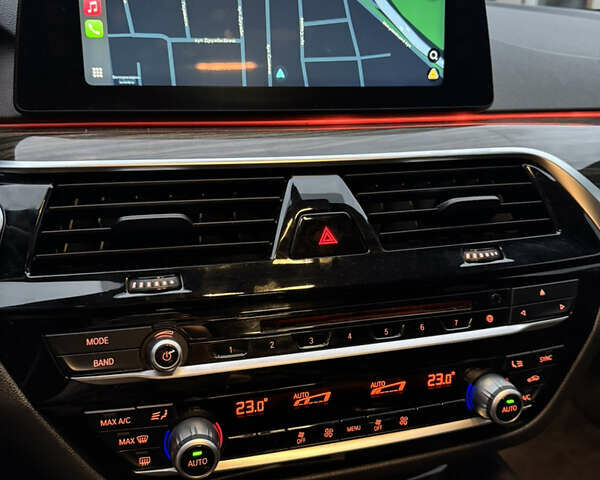 Черный БМВ 5 Серия, объемом двигателя 2 л и пробегом 118 тыс. км за 26890 $, фото 56 на Automoto.ua