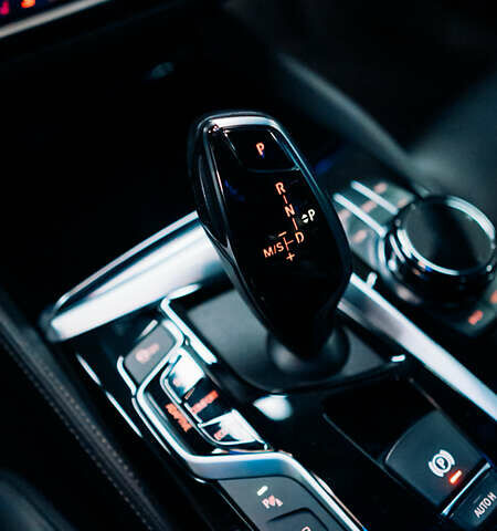 Черный БМВ 5 Серия, объемом двигателя 3 л и пробегом 183 тыс. км за 48999 $, фото 15 на Automoto.ua