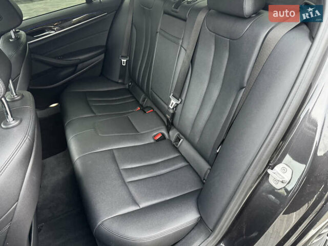 Чорний БМВ 5 Серія, об'ємом двигуна 2 л та пробігом 164 тис. км за 24500 $, фото 33 на Automoto.ua