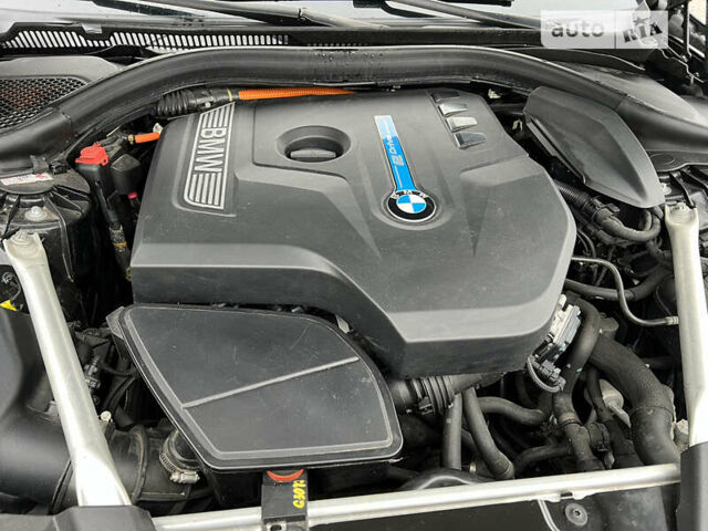 Чорний БМВ 5 Серія, об'ємом двигуна 2 л та пробігом 111 тис. км за 32000 $, фото 24 на Automoto.ua