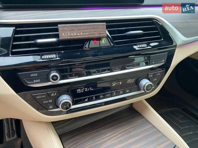 Черный БМВ 5 Серия, объемом двигателя 4.39 л и пробегом 84 тыс. км за 44500 $, фото 20 на Automoto.ua