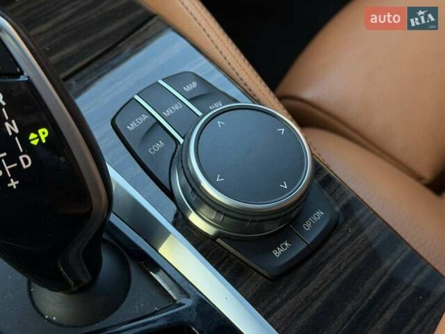 Черный БМВ 5 Серия, объемом двигателя 4.39 л и пробегом 71 тыс. км за 43500 $, фото 65 на Automoto.ua