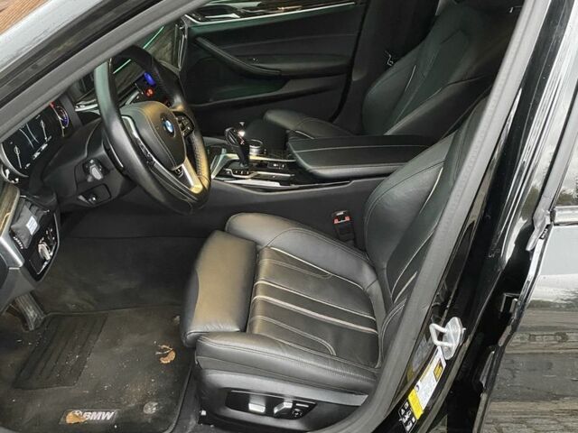 Чорний БМВ 5 Серія, об'ємом двигуна 3 л та пробігом 34 тис. км за 40000 $, фото 5 на Automoto.ua