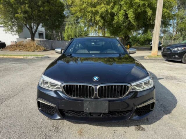 Черный БМВ 5 Серия, объемом двигателя 4.4 л и пробегом 43 тыс. км за 10200 $, фото 1 на Automoto.ua