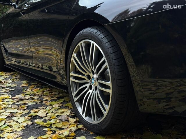 Чорний БМВ 5 Серія, об'ємом двигуна 2 л та пробігом 82 тис. км за 35440 $, фото 15 на Automoto.ua