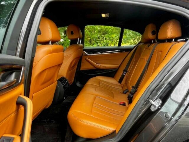 Черный БМВ 5 Серия, объемом двигателя 2 л и пробегом 36 тыс. км за 16000 $, фото 11 на Automoto.ua