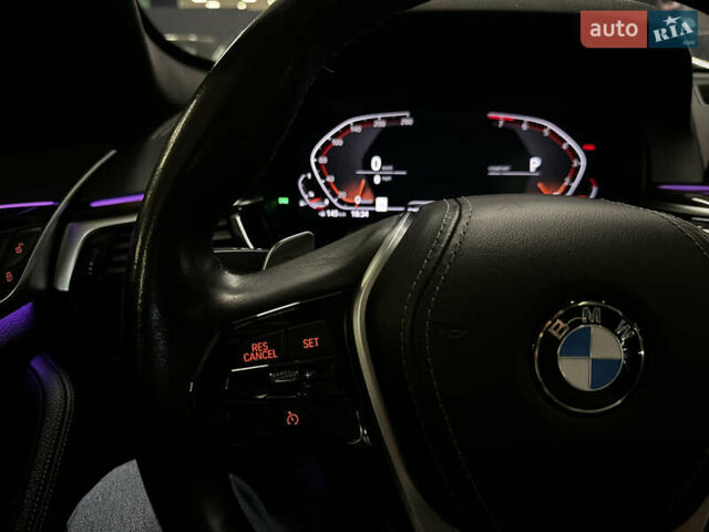 Черный БМВ 5 Серия, объемом двигателя 3 л и пробегом 58 тыс. км за 40499 $, фото 27 на Automoto.ua