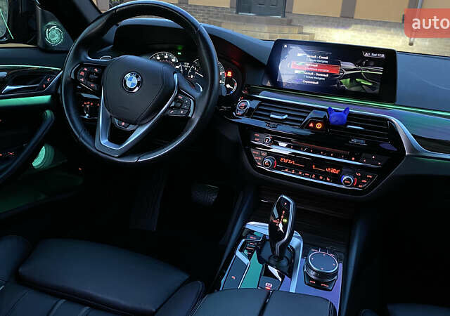 Черный БМВ 5 Серия, объемом двигателя 3 л и пробегом 37 тыс. км за 38888 $, фото 43 на Automoto.ua