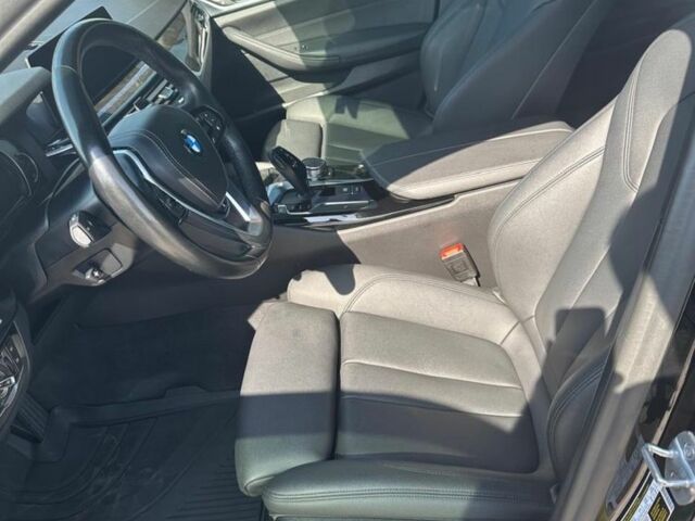 Чорний БМВ 5 Серія, об'ємом двигуна 2 л та пробігом 69 тис. км за 31000 $, фото 3 на Automoto.ua