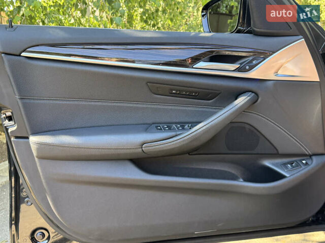 Черный БМВ 5 Серия, объемом двигателя 2 л и пробегом 56 тыс. км за 32900 $, фото 22 на Automoto.ua